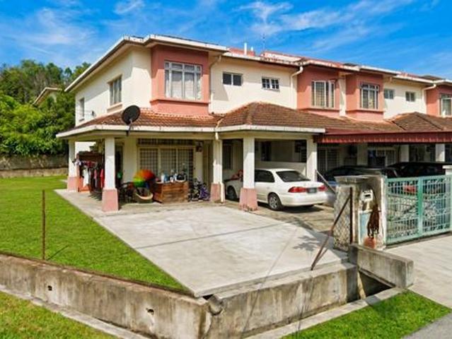 Corner Lot Kota Warisan 2 storey house Salak tinggi