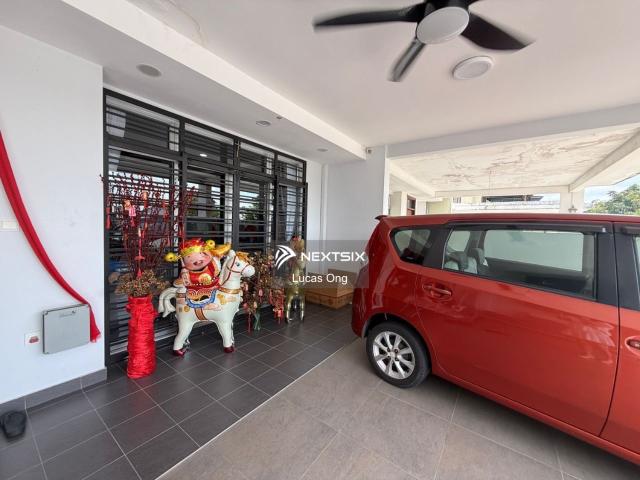 Corner Lot Laman Seri, Seksyen 13, Shah Alam