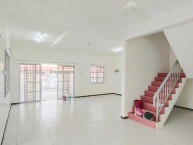 CORNER LOT Legenda Heights 25 Storey Terrace House FOR SALE