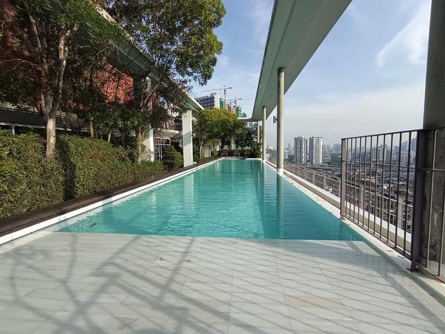 CORNER LOT LOW DENSITY Condominium One Jelatek Residence