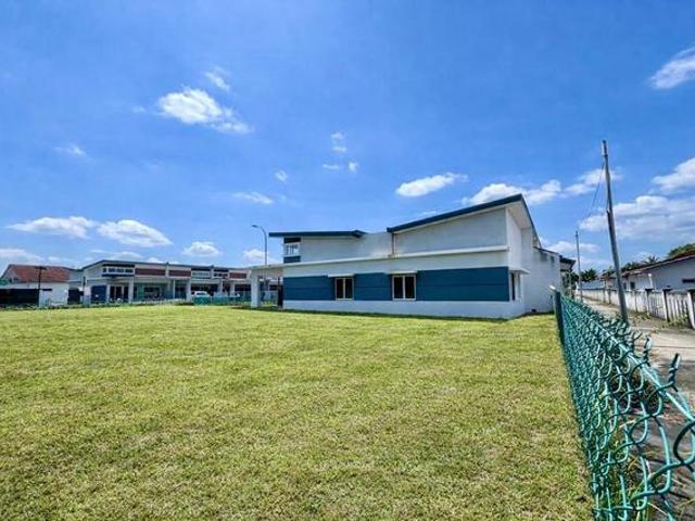 Corner Lot Rumah Teres Setingkat Jalan Lombong Besi 2 Shah Alam