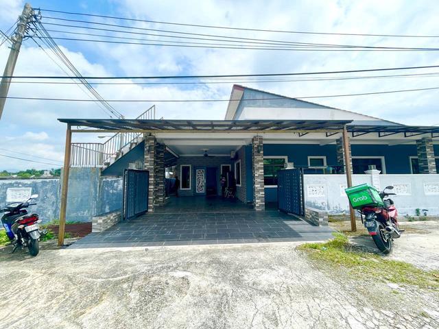 CORNER LOT RENOVATED Single Storey Kg Indah PKNS Beranang Semenyih