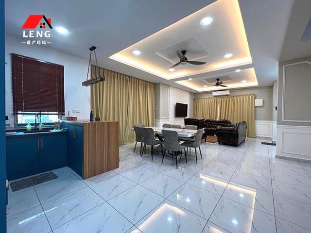 CORNER LOT RENOVATEDSALVIA BUKIT BANYAN 2 Storey Terrace for Sale