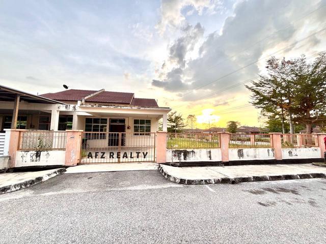 CORNER LOT Semi D 1 Tingkat Taman Lurik Indah Sungai Petani Kedah