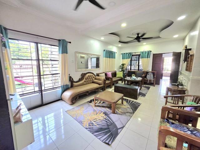 Corner Lot Semi D Jalan Merak Taman Bentara Telok Panglima Garang