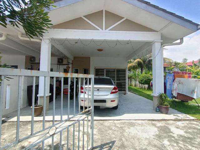 CORNER LOT SEMI D SINGLE STOREY JLN LOMBONG BESI Seksyen 29 Shah Alam