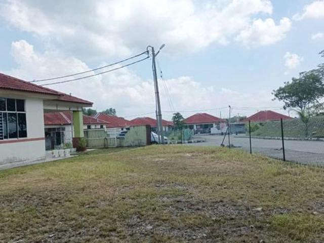 Corner lot Semi D Sp Height sg Petani