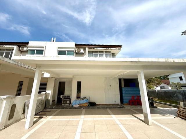 CORNER LOT Semid Amberley Parkhomes Double Storey Kota Emerald Rawang