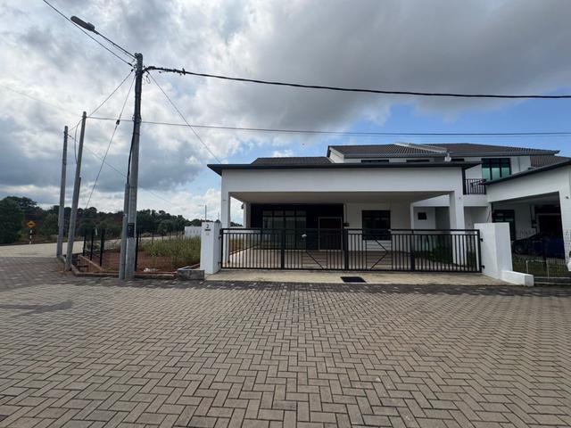 CORNER LOT SEMID 1 Tingkat Di The Majestic Homes KOTASAS Kuantan