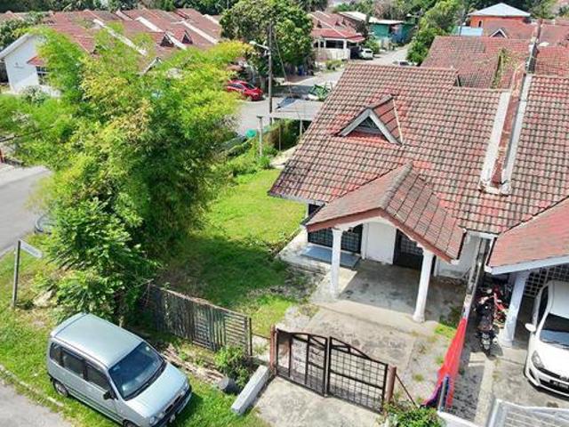 CORNER LOT Single Storey Bandar Baru Bangi Seksyen 5