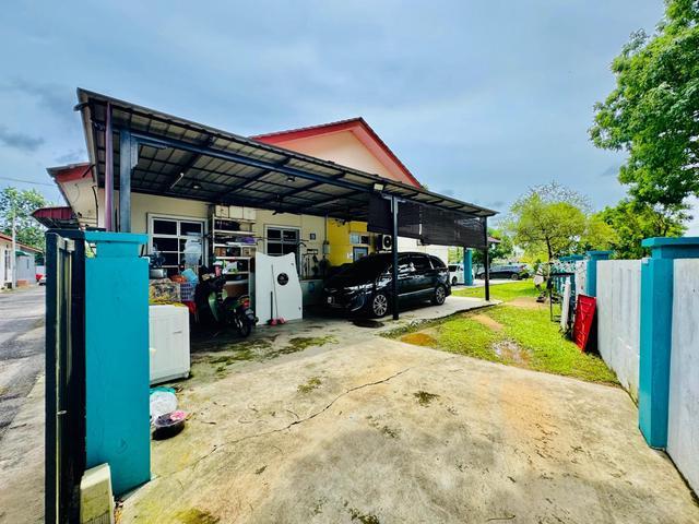 Corner Lot Single Storey Jalan Tiong Bandar Putra Kulai