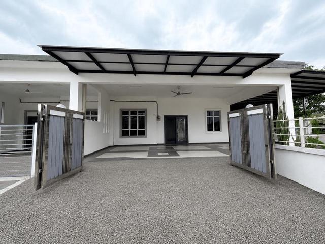 CORNER LOT SINGLE STOREY TAMAN PUTRi KULAI