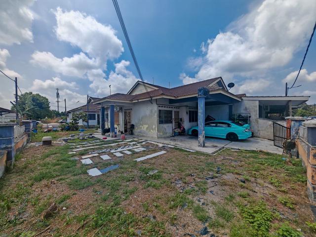 CORNER LOT Single Storey Taman Pulai Emas Kangkar Pulai