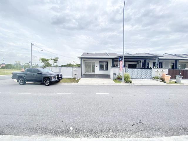 CORNER LOT Single Storey Terrace Rimbun Aman Seremban 2 Heights