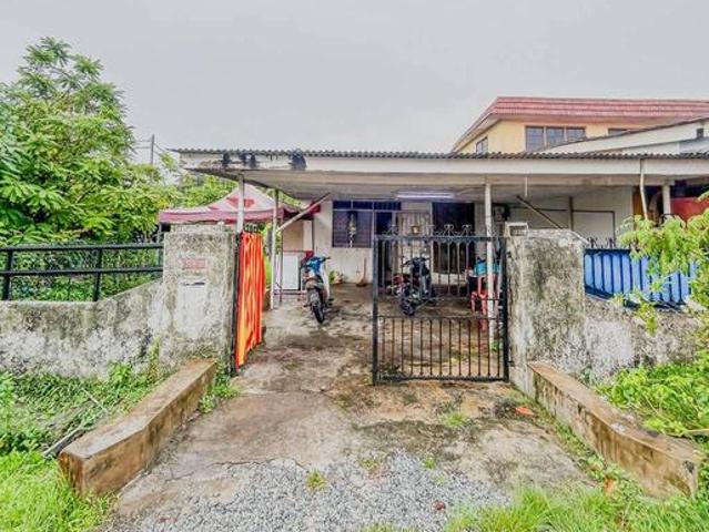 CORNER LOT Single Storey Terrace Sungai Udang Klang