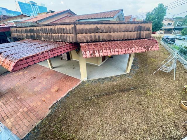 CORNER LOT SS5a Kelana Jaya Single Storey Terrace 3173 SQFT