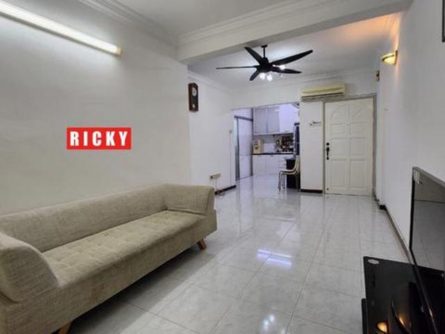 Corner Lot Taman Kheng Tian at Jelutong For Sale View to offer