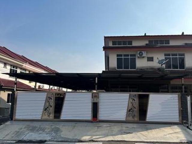Corner lot Taman permai kampung tengah segamat for sale