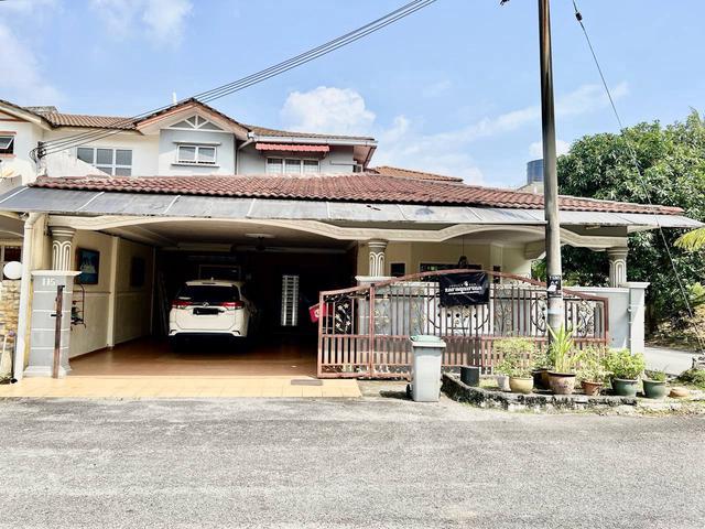 CORNER LOT Taman Senangin Senawang Seremban Double Storey