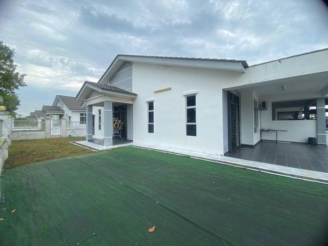 CORNER LOT TAMAN SRI PENAWAR BANDAR PENAWAR Fully Furnished