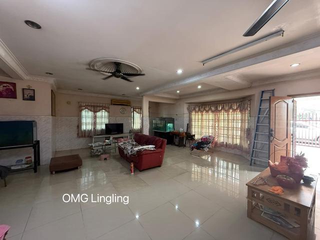 Corner Lot Teluk Gedung Indah Port klang 2sty corner 4670sqft exten