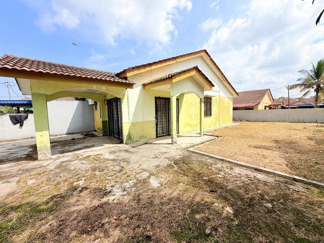 CORNER LOT TERMURAH CANTIK 1Storey Taman Widuri Bukit Beruntung Rawang