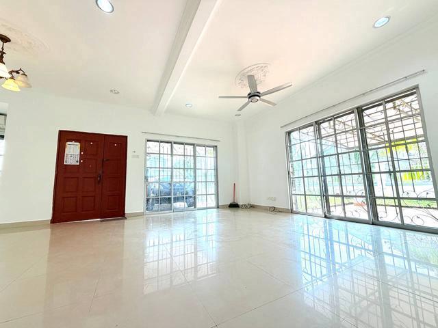 CORNER LOT TERMURAH Semi D Bukit Bandaraya U11 Shah Alam