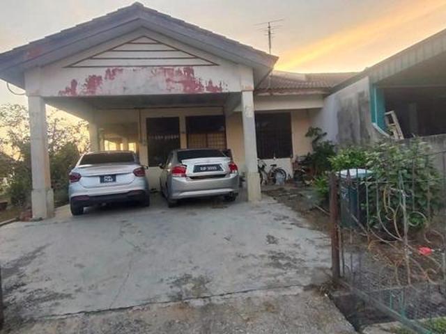 Corner Lot Teres Satu Tingkat Taman Kelisa Ria Sungai Petani
