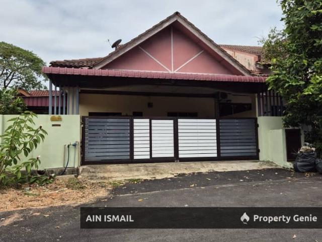[CORNER LOT] TERES SETINGKAT TAMAN PELINDUNG MAJU, KUANTAN