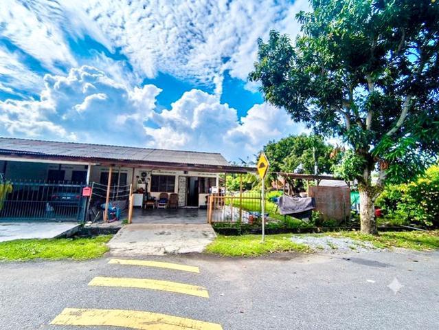Corner Lot Teres Setingkat Taman Rambai Jaya Tg Minyak Melaka