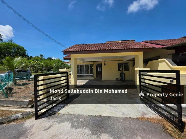 [CORNER LOT] Teres Setingkat Bandar Satelit, Muadzam Shah Pahang