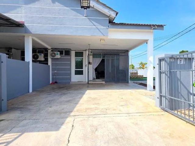 Corner Lot Teres Setingkat di Kempadang Sejahtera Taman Adenland