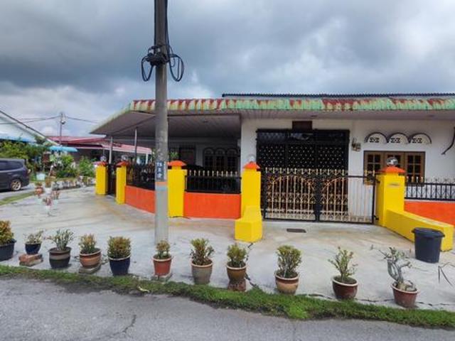 Corner Lot Teres Setingkat Parit Buntar RENO