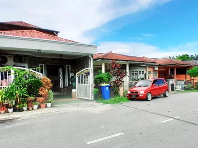 Corner Lot Teres 2 Tingkat Freehold Open Taman Banting Baru