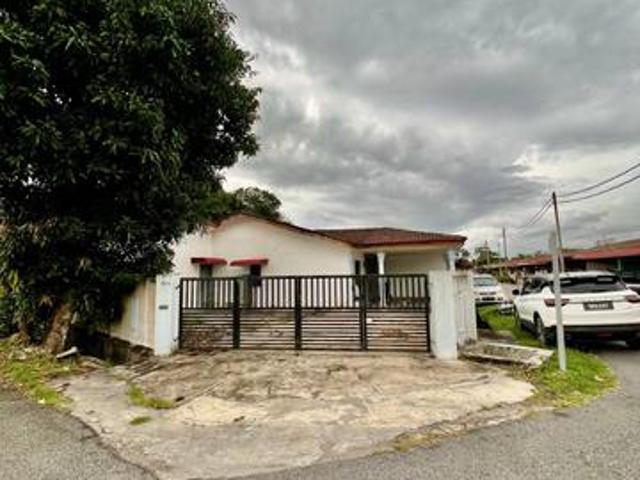 CORNER LOT TERLUAS40K CASHBACKFULLOAN32 Taman Sinar Mentari