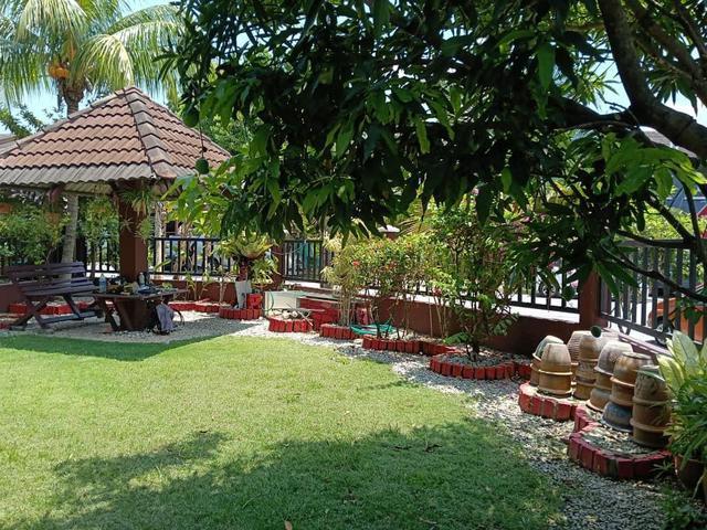 Corner Lot Town House Bandar Sri Putra for Sale