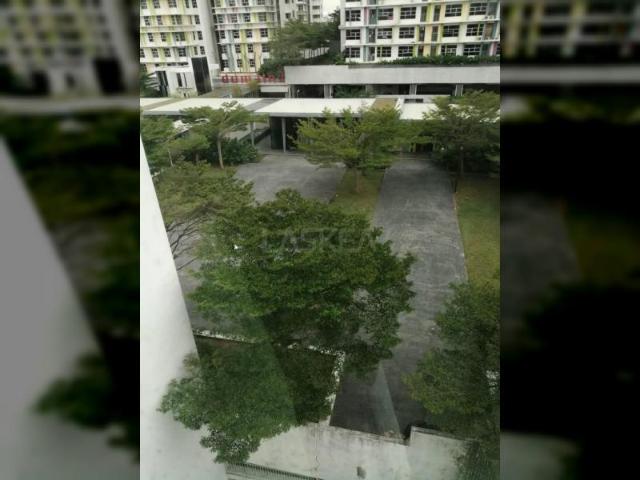 Corner Lot Unit Domain 1 for RENT