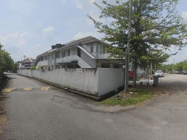 CORNER LOT UNIT FREEHOLD Townhouse Taman Kasa Height Alor Gajah Melaka