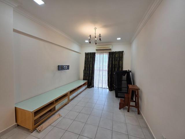 CORNER LOT UNIT Sri Cempaka Apartment Jalan Sepakat Indah Kajang