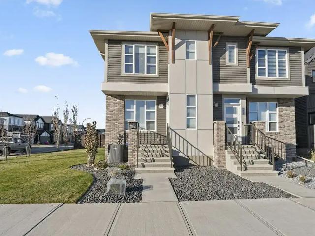 Corner Lot with AC and Large Garage. Utilities Included