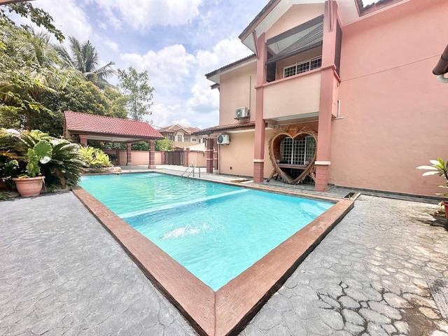 CORNER LOT WITH POOL 2 Storey Seksyen 3 Bandar Baru Bangi Bangi