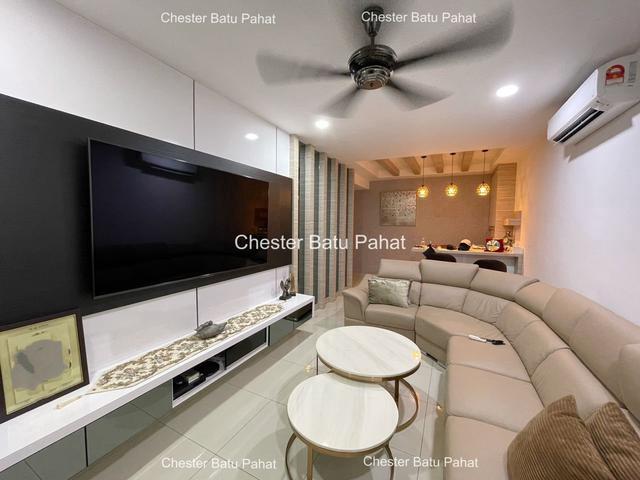 Corner Lot 15 Storey Terrace House Kampung Merdeka