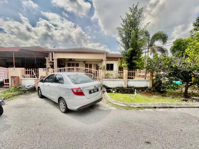 CORNER LOT 1 Storey Taman Pelangi Semenyih