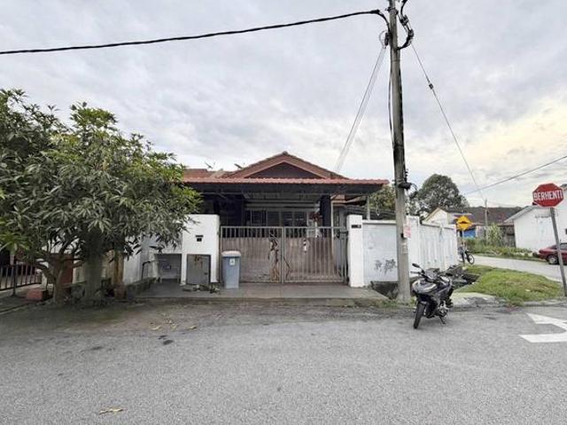 Corner Lot 1 Storey Telok Panglima Garang Taman Dato Hormat