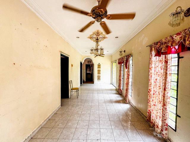 CORNER LOT 1 Storey Terrace Antara Gapi Serendah