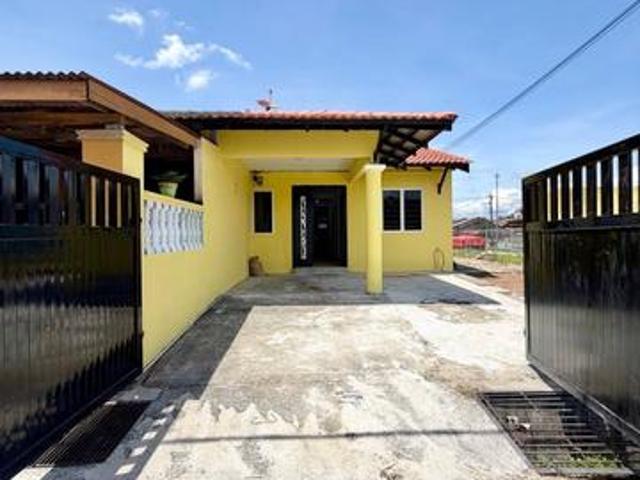 CORNER LOT 1 Storey Terrace Fasa 7 Bandar Tasik Kesuma Semenyih