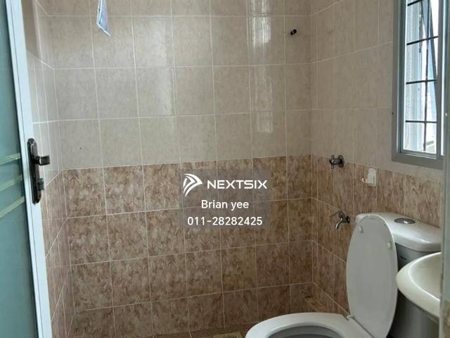 Corner Lot 1st Floor Shop Lot at Kajang Prima