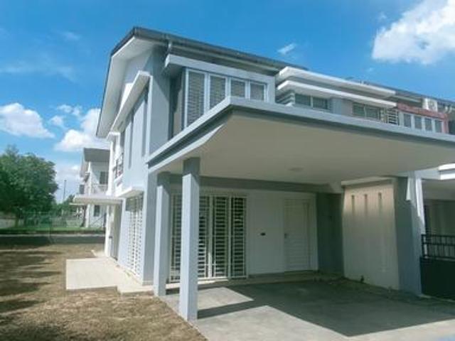 CORNER LOT 2 Storey Elmina Gardens ARIZA BELOW MARKET Shah Alam