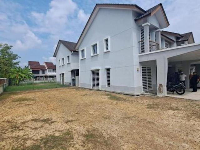 CORNER LOT 2 Storey Semi D Cluster Alam Suria Puncak Alam