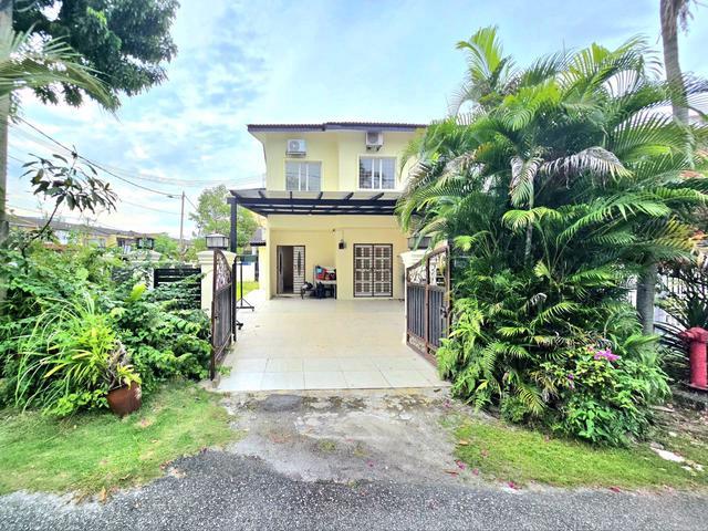 Corner Lot 2 Storey Taman Cempaka Ampang